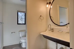 3 roi maîtres! Bunks intégrés! Nouveau luxe! A / C, bain à remous, emplacement! SHARC! - Image 3