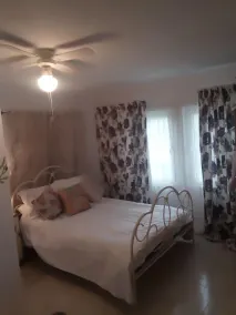 Stunning 3-Bed Villa in the small village - Image 3