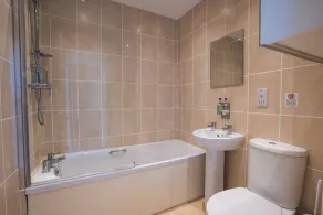 Smart one bed apartment with  sea views - Image 2