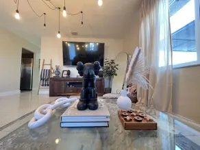 New! Miami Hideaway w Arcade, Pool & near Airport - Image 2