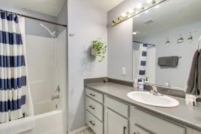 Walk-In Unit, No Stairs, Pool! Family Fun Awaits - Image 3