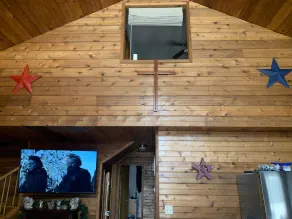 Kentucky Lake/TN River Cabin 1/2 mile to Cuba Landing Marina - Image 3