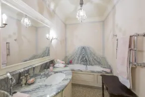 Villa Benzi - Eight Bedroom Villa, Sleeps 16 - Image 4