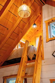 Treehouse With Hot Tub Close to Sunday River! - Image 5