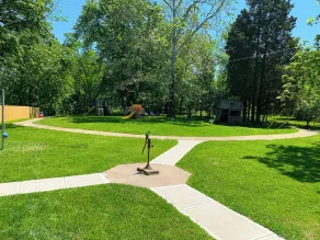 BACKYARD WANDERLAND - Near ARK & Creation Museum - perfect for big families! - Image 2