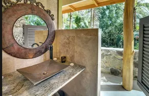 Jungle view bedroom with private entrance,outdoor private Bali style bathroom - Image 2