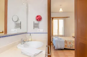 INES - Villa with private pool in INCA. Free WiFi - Image 5