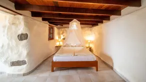 Vacation Home 'Casa Margarita 3' with Mountain View, Private Garden & Wi-Fi - Image 3