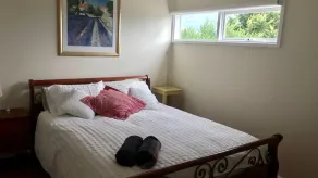 Relaxing Beachhouse with extensive sea views - Image 3
