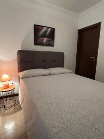 Ferienwohnung im Erdgeschoss, klimatisiert, mit einer großen schönen Terrasse und Meerblick - Image 5