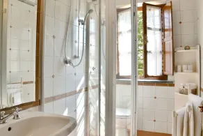 Skøn privat feriebolig for 12 gæster med WIFI, privat pool, TV, terrasse og panorama udsigt - Image 3