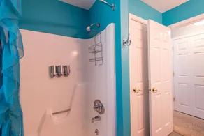 LUXURY GETAWAY! ARCADE, POOL TBL, PING PONG, HOT TUB, DECK! ACCESS TO POOLS! - Image 3