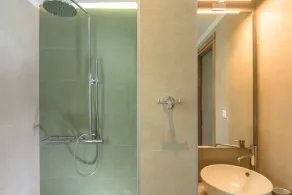 Indigo Luxury apartment - Image 4