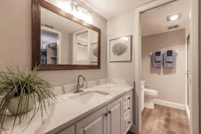 Pet-friendly condo a short walk from private beach & fishing dock on bay - Image 3