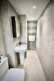 Mill House Townhouse - Image 5