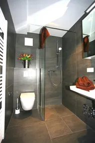Tolles Apartment mit Seesicht Mitten in der Stadt! - Image 3