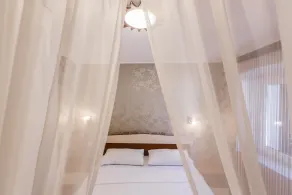 Villa De Blue 6 - Luxury apartment - Image 2