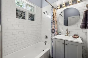 Dream Weaver is a large renovated mill house - Image 3