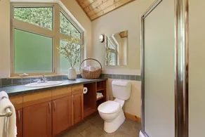 Entire house, Close to ski lifts and ALL amenities, fully equipped - Image 4