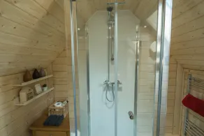 Hobbit Cabin for 2 - Outdoor Bath Wood Burner - Image 5
