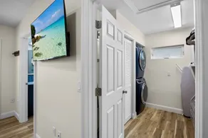 Charmante maison adaptée aux familles avec barbecue, piscine privée et jacuzzi | Vue sur l'eau | À côté de la plage | Avec animaux bienvenus - Image 2