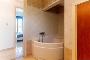 Three Waves Maisonettes - Image 3