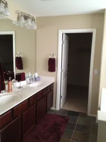 Spacious Surprise Home With A Pool - Image 3