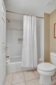 \"Charming 2BR/2BA Retreat: East-Facing Delight in Westwinds Condominiums\" at Sandestin Golf and Beach Resort! - Image 5