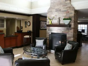 Relax and Recharge! Pet-Friendly Property, Free Breakfast, Parking - Image 3