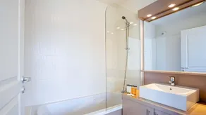 Ski-in/ski-out & foot of the slopes, swimming pool, sauna, balcony, tv, ski locker, 28m², Flaine - Image 3