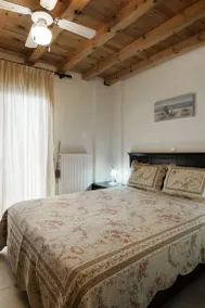 Beautiful villa close to the beach - Image 5
