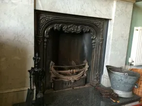 Beautiful Apartment On The Edge Of Edinburgh’s Historic New Town - Image 3