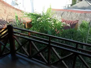 Treetop King Room with garden view - Image 5