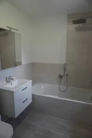 Ap. Deluxe with whirlpool and Finnish barrel sauna - Image 3