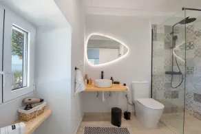 Paxos Couple House by Konnect - Image 2