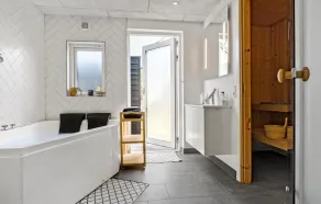 Nice home in Asnæs with sauna - Image 3