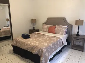 PEDRO'S PLACE PRIVATE APARTMENT 2 BDRM 1 ba Free Power, Water and Internet - Image 3