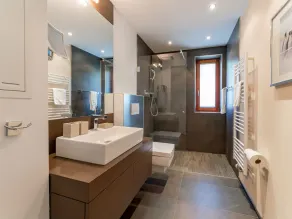 Comfortable apartment with inhouse sauna - Image 4