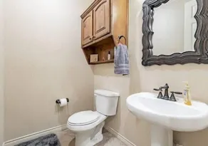 Overton Opulence - 3BR 3BA - Close to Tech - Image 5