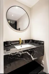 ILE DE LA CITÉ - LURIOUS DUPLEX NEAR NOTRE-DAME: ELEGANT PARISIAN CHARM - 2 BEDS - Image 3