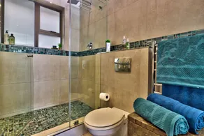 Bay Point on Beach rd in Mouille Point - Image 5