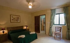 Mounsey 2 - 4 Schlafzimmer und ein privater Pool mit malerischer Aussicht Nadur Qala Gozo - Image 3