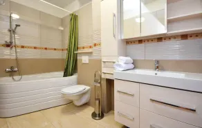 Gorgeous Home In Solin - Image 4