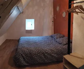 Pretty cottage between land and sea - Image 4