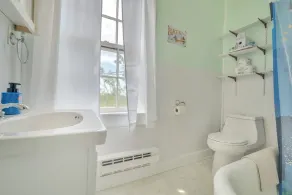 Manor and Mutts #2 cottage - Image 3