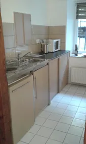 studio equipped for 2 people - Image 4