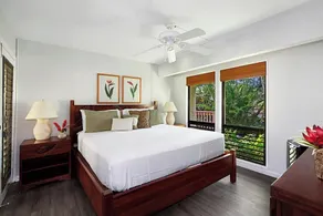 Poipu Location de vacances Superbe rez-de-jardin avec vue sur le jardin * Kahala 912 * - Image 5