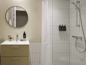 Two-Bedroom Apartment for 6 - Image 4