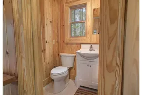 Cozy Guest Cabin-Pet Friendly-Secluded-Peaceful - Image 2