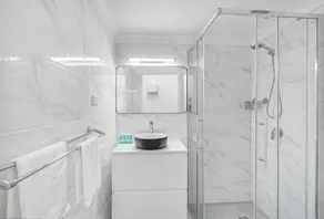 Luxury Escape in Trinity Beach! - Image 2